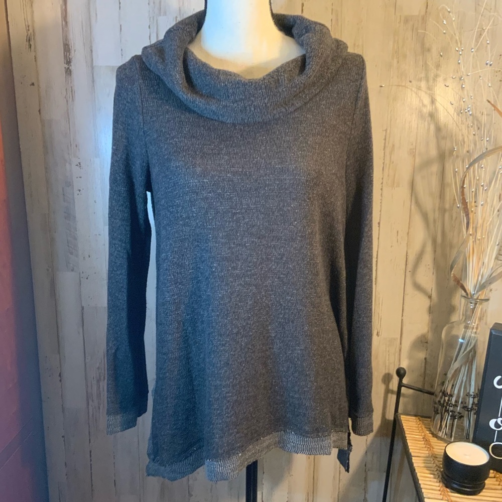 Maeve by Anthropologie. Soft cowl neck. Size M